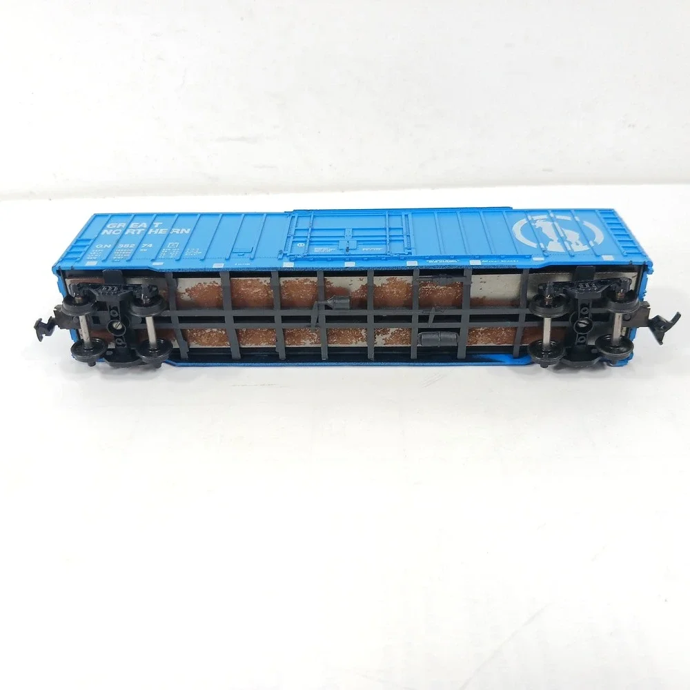Athearn HO Scale Great Northern 50 Ft Outside Braced Box Car Blue GN 38274 1339